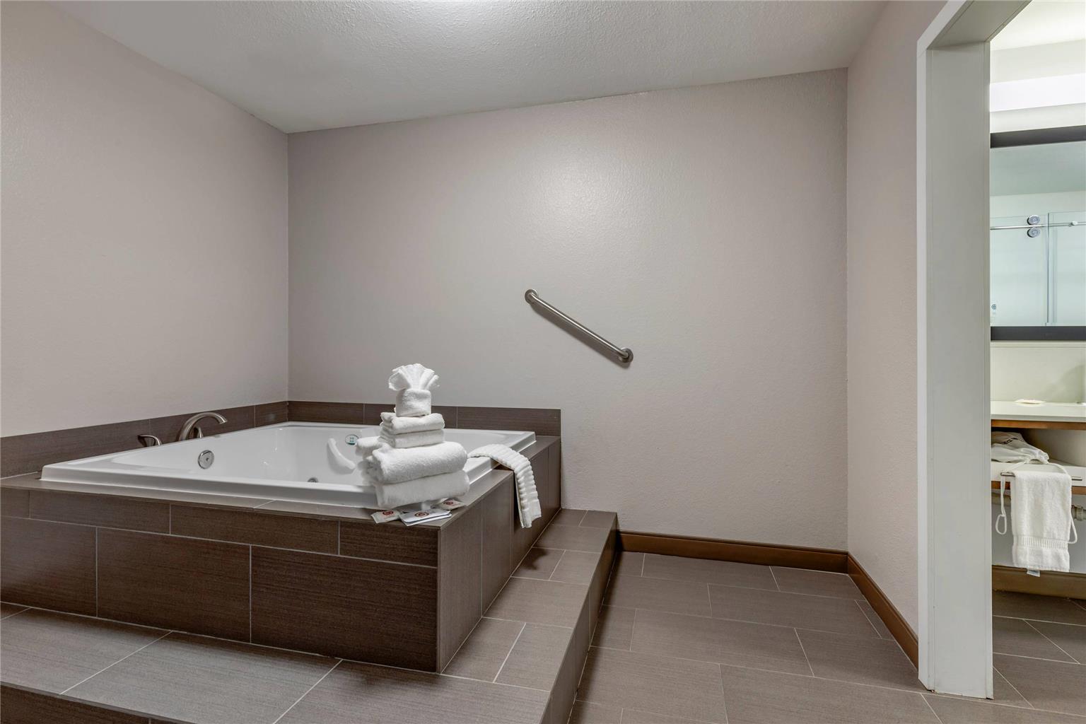 King suite with jetted tub at Comfort Inn Weatherford